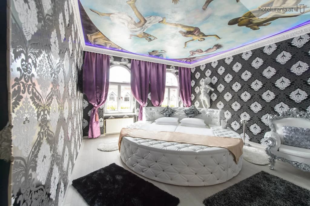 Hotel Urania - photo 13
