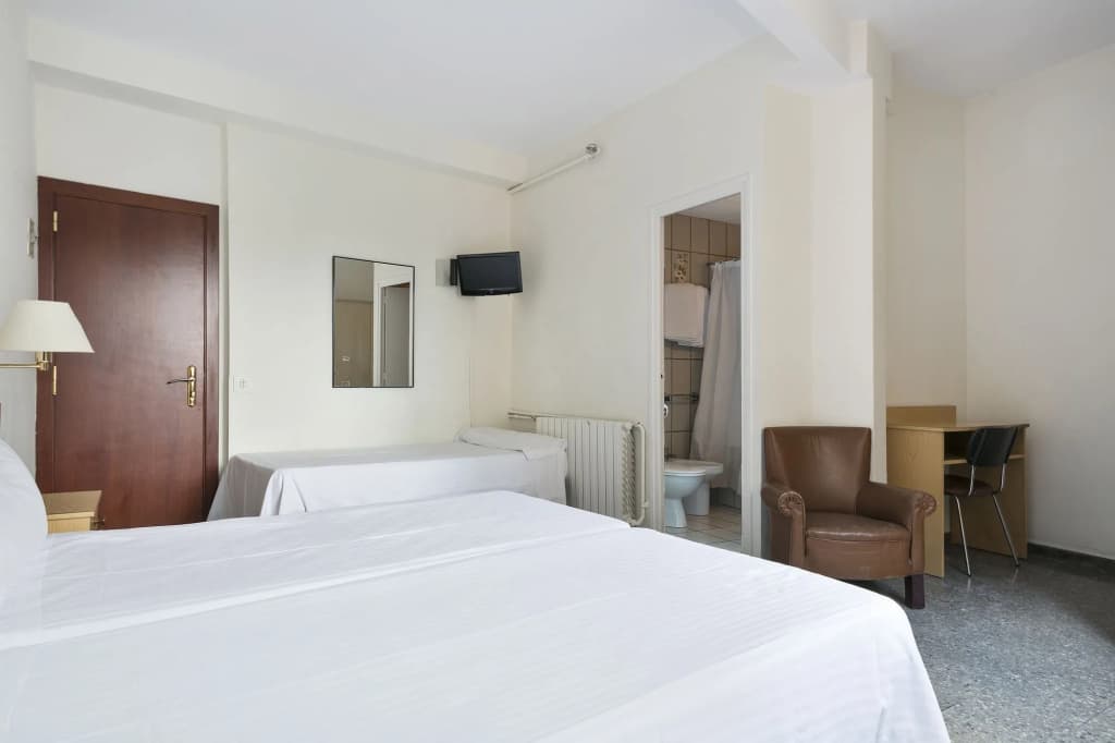 Hotel Brick - photo 6