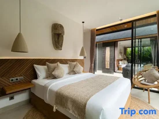 Villa Tranquillum House by BaliSuperHost - photo 3
