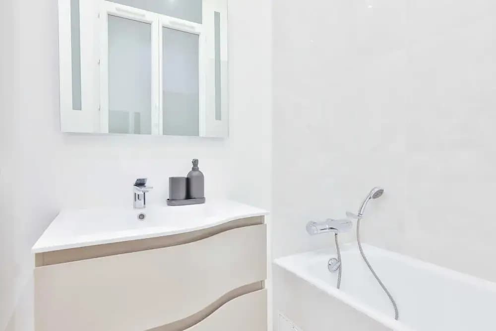 Magnificent Flat - Near Trocadaro - photo 9