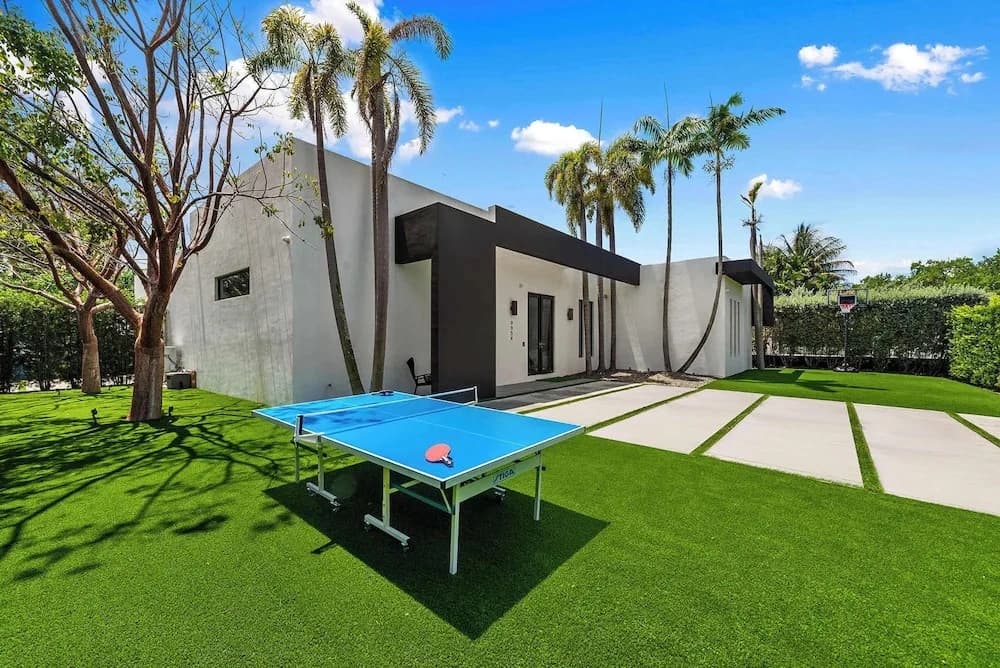 Villa Grace by Rove Travel Home W/pool & Jacuzzi - photo 17