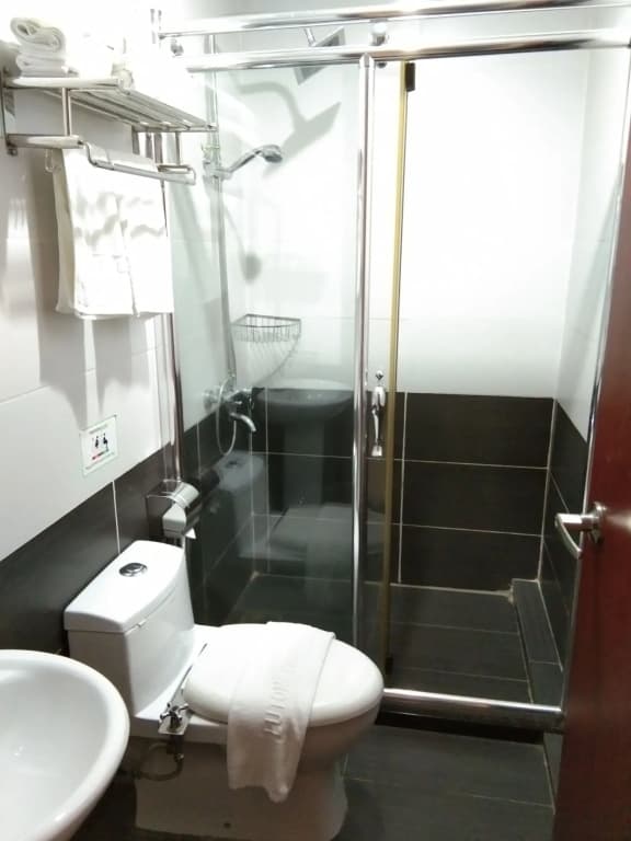 Paragon Lutong Hotel - photo 8