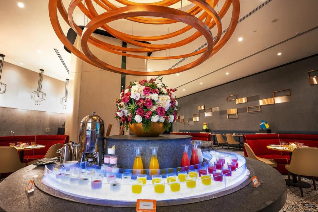 M World Hotel - photo 14