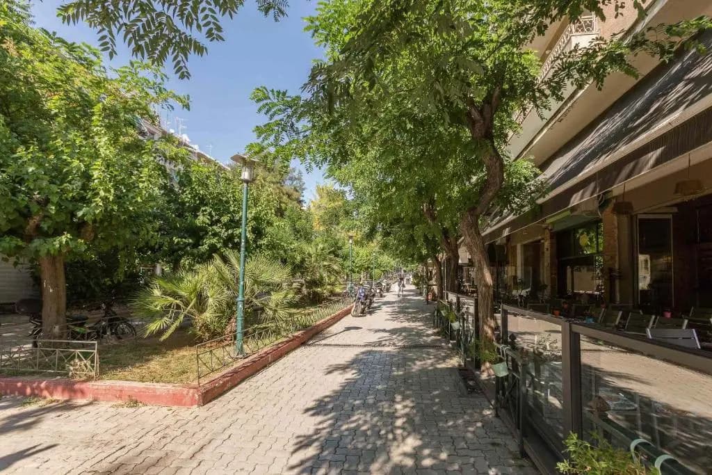 Cute flat in Central Athens - photo 11