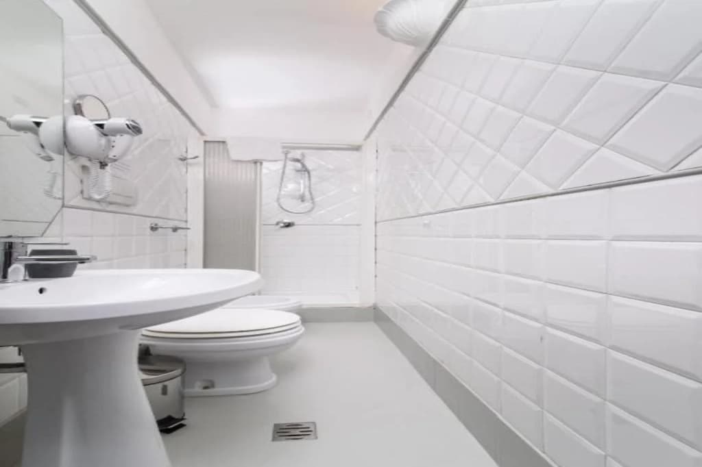 White Caesar Guesthouse - photo 6