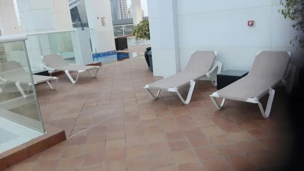 La Riviera - photo 10