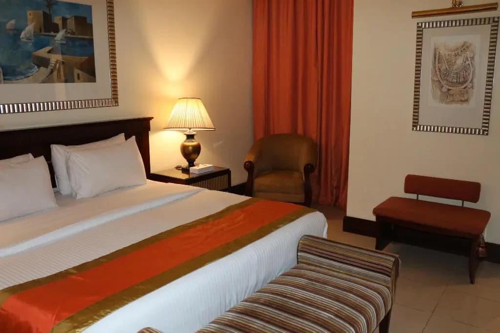 City Seasons Suites - photo 10