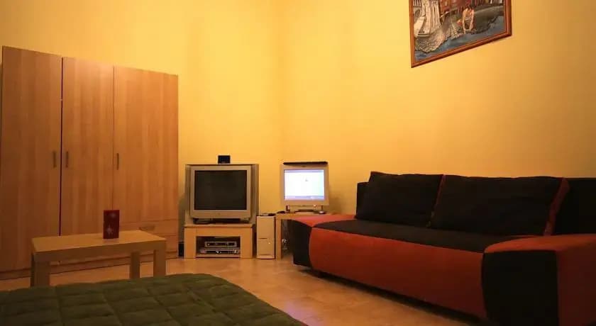 Garibaldi Apartman - photo 3