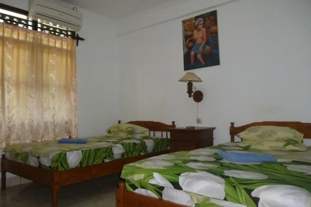 Pondok Santhi Homestay - photo 7