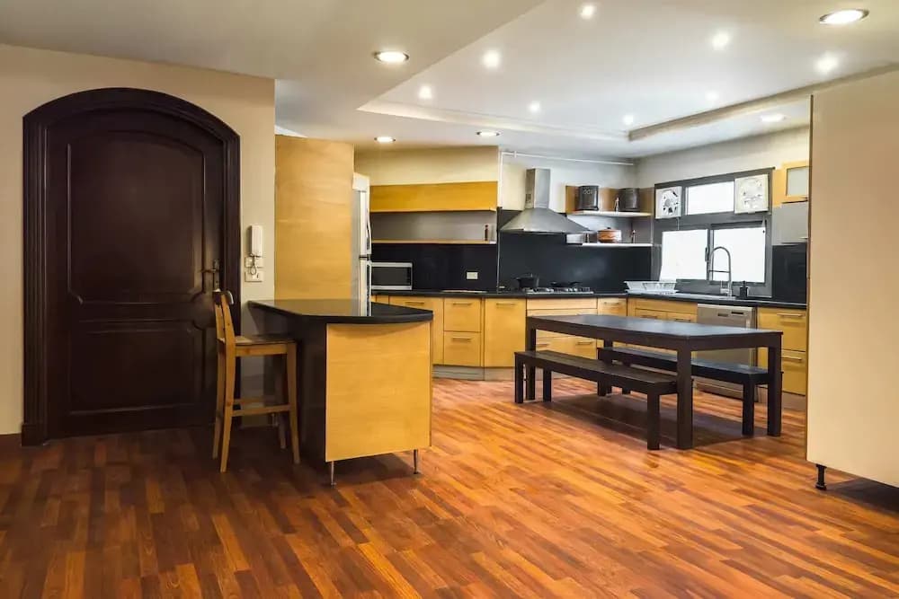 Xuru Stays I The Luxe Loft 2bdr Apt. @ Maadi - photo 21