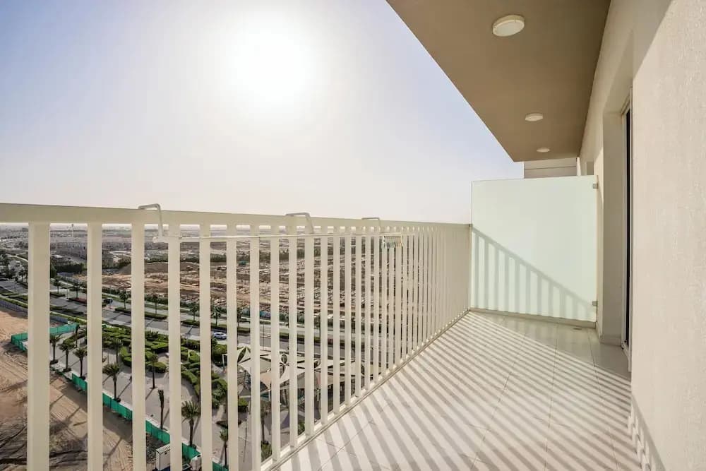Elegant 2BRApt In Damac Hills 2 - photo 9