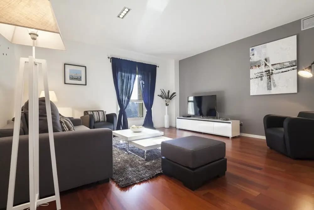 Apartment Purple Plaça Catalunya - photo 3