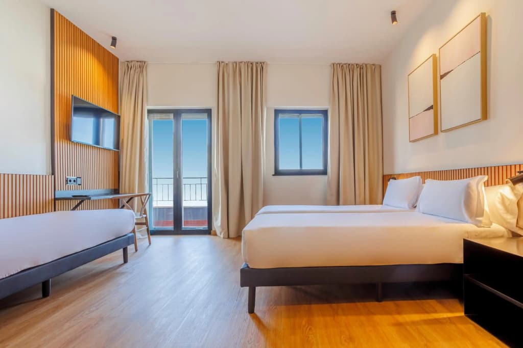 Hotel Acta Madfor - photo 41