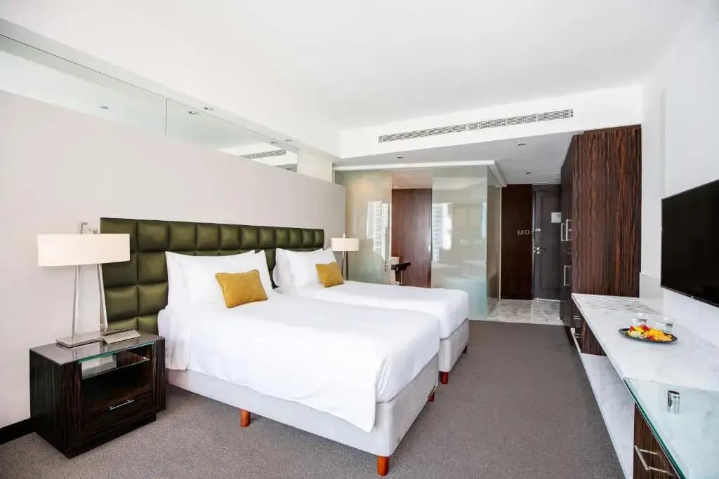 Voco Bonnington Jumeirah Lakes Towers - photo 4