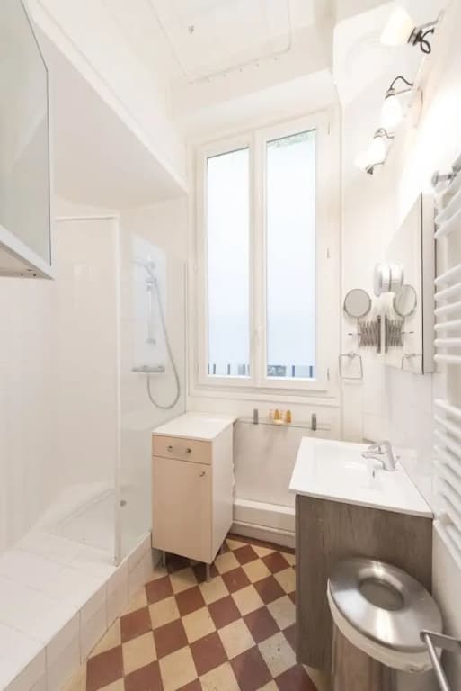 Classic Studio in Montmartre - photo 7