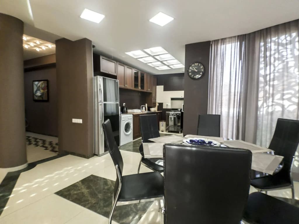 Tbilisi Core: Leo - photo 15