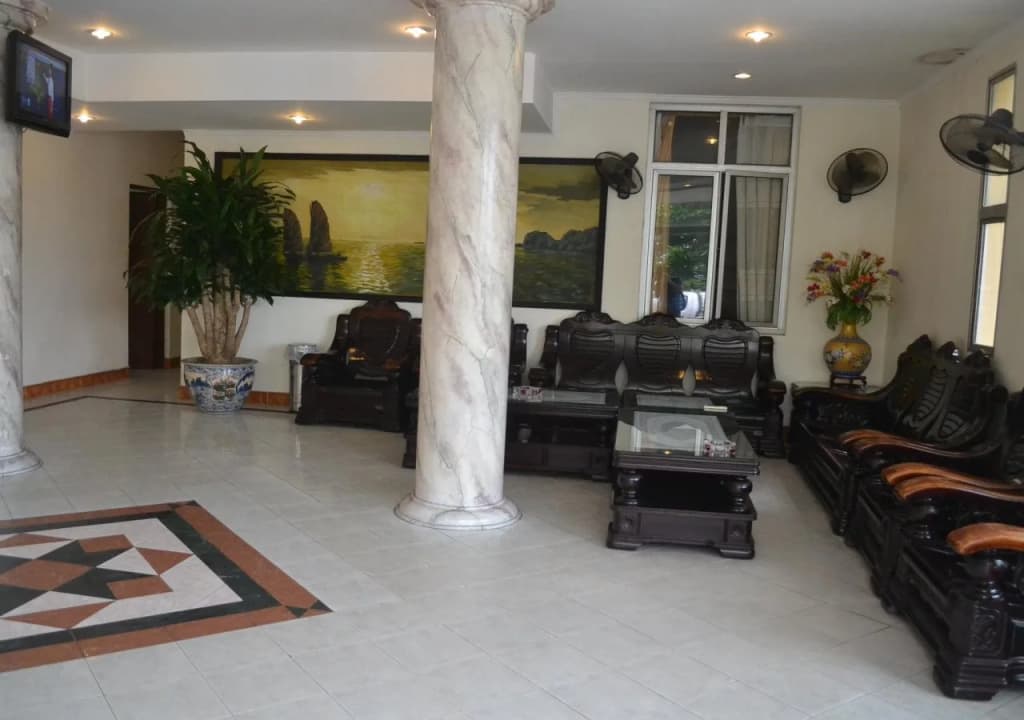 Bien Dong Hotel Halong - main photo