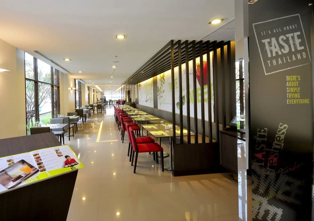 ibis Bangkok Riverside - photo 26
