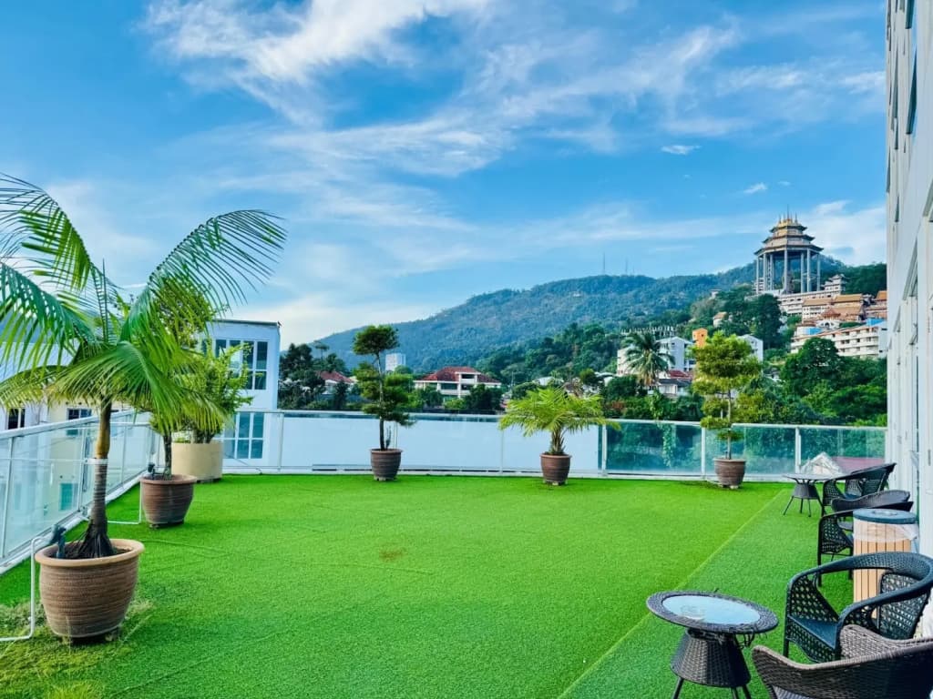 Kingston 13 @ Penang Hill - photo 10