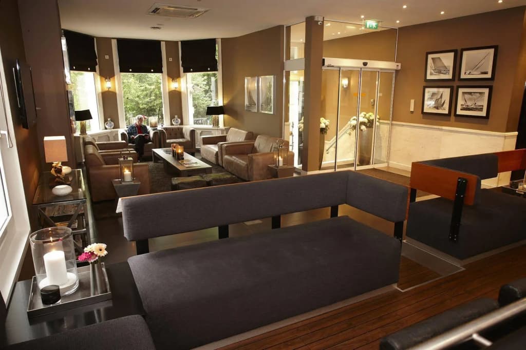 S&A Vondel Park Hotel - photo 2