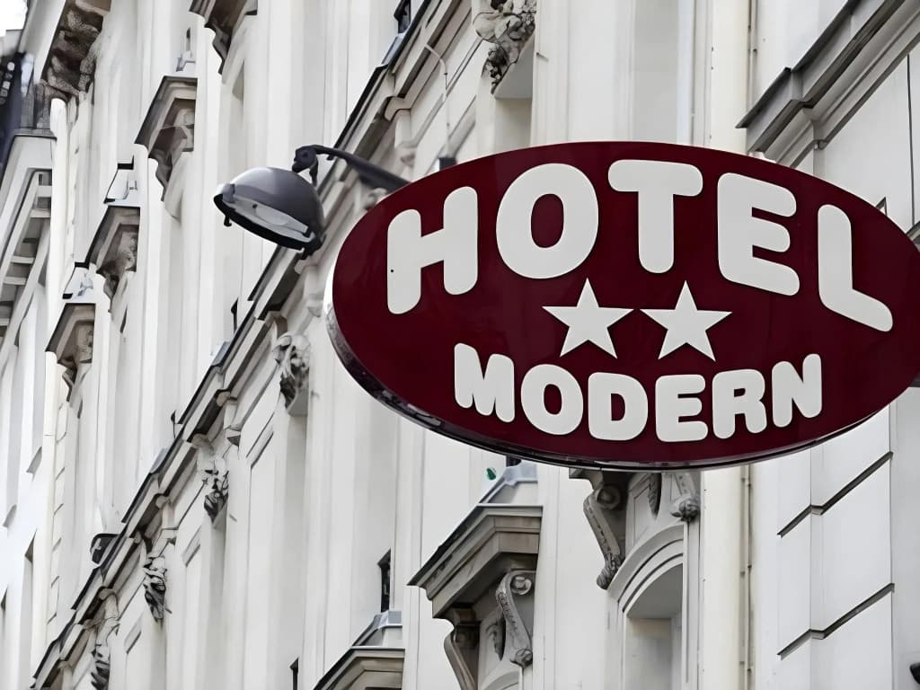 Modern Hotel - photo 26