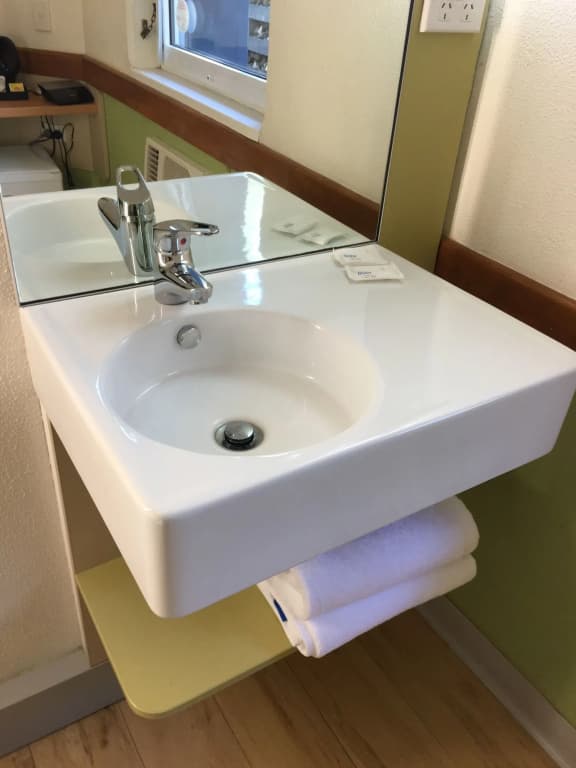 ibis Budget Campbelltown - photo 10