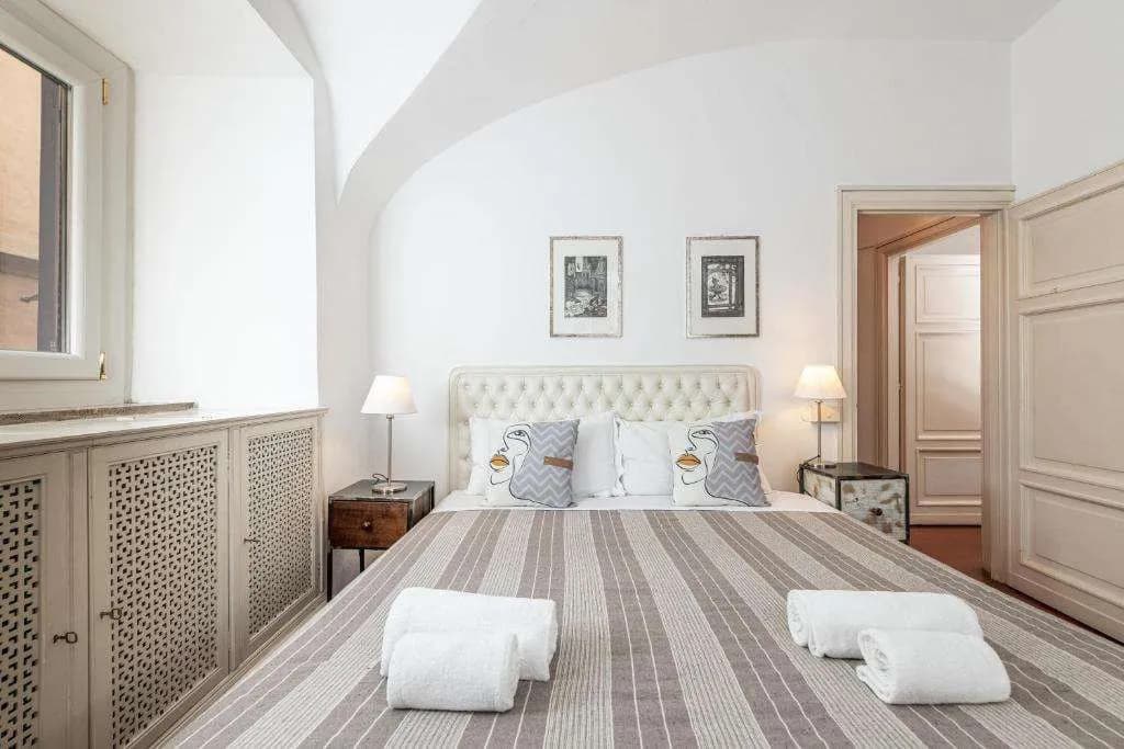 Diana in Pantheon Apartment - photo 2