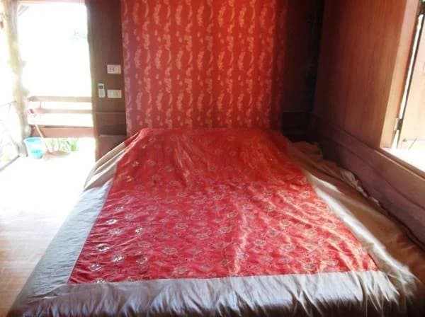 Bangrak Bungalow - photo 4