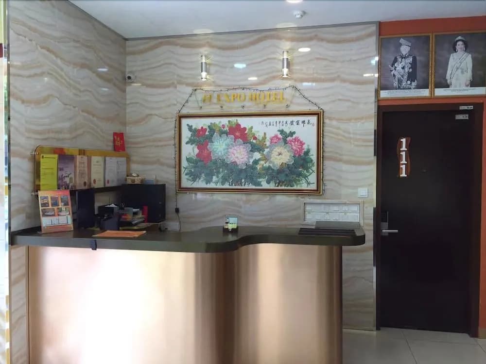 Expo Hotel - photo 2