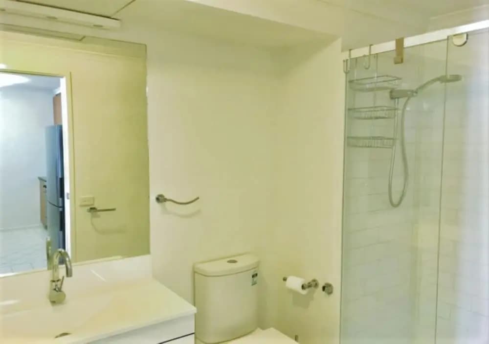 ReadySet Apartments on Kavanagh - photo 9