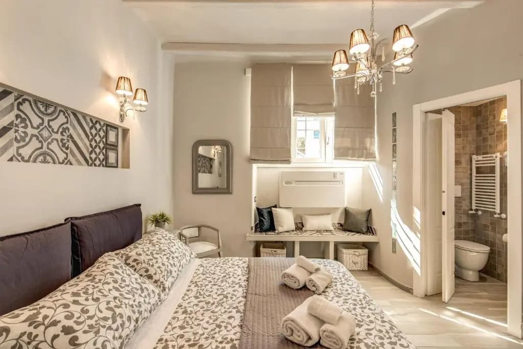 Vatican Sweet Home - photo 2