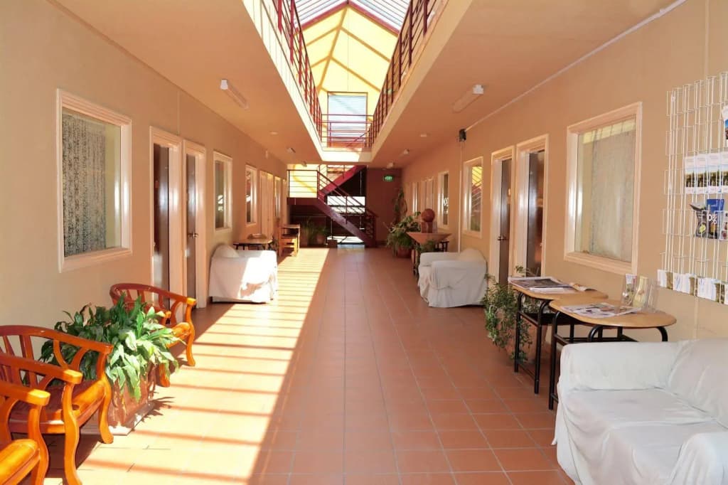 City East Motel - photo 14
