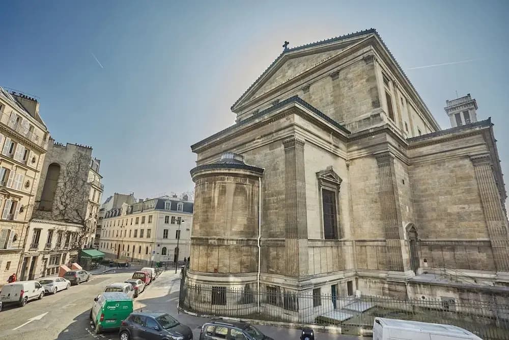 Superb Apartment Center of Paris-montmartre - photo 1