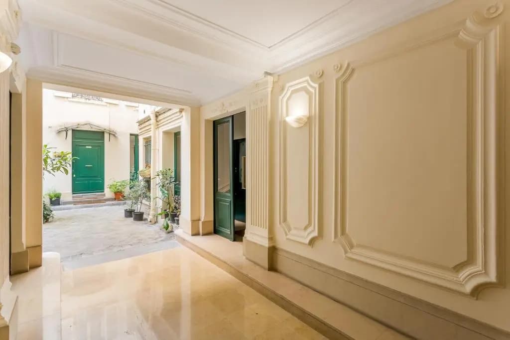 Luxury 4 Bedroom 2.5 Bathroom Apartment - Champs Elysees - With AC - photo 2