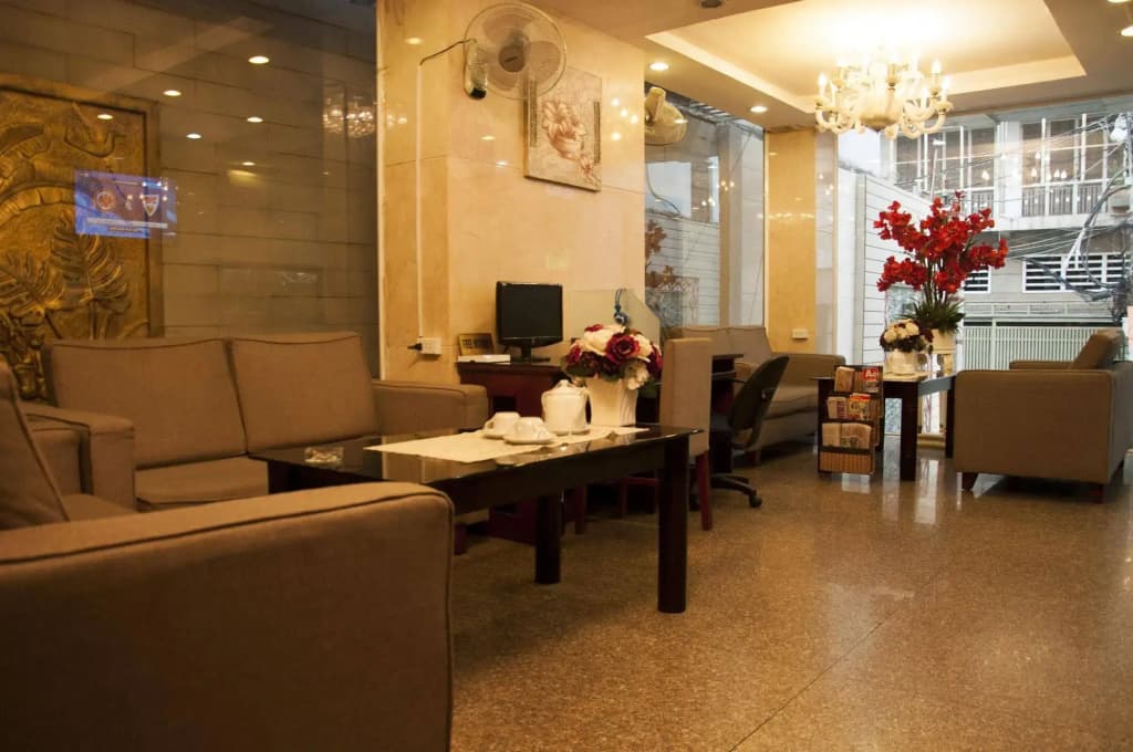 A25 Hotel - 14 Luong Huu Khanh - photo 2