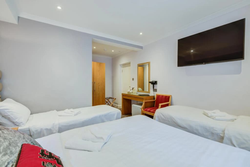 Admiral Hotel at Park Avenue - photo 5