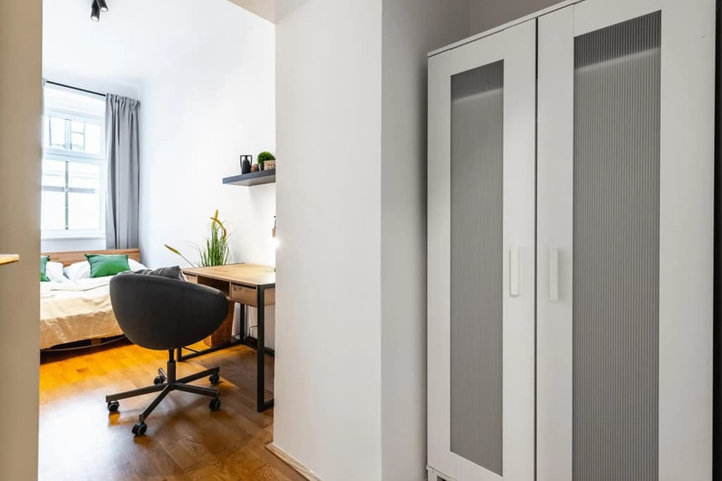 Authentic and stylish apartment in calm district area - photo 4