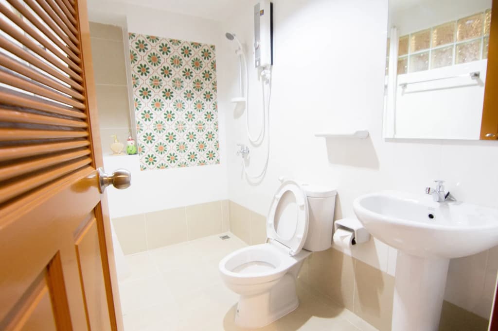 OYO 1118 K L Boutique Hotel (Vaccinated Staff) - photo 10