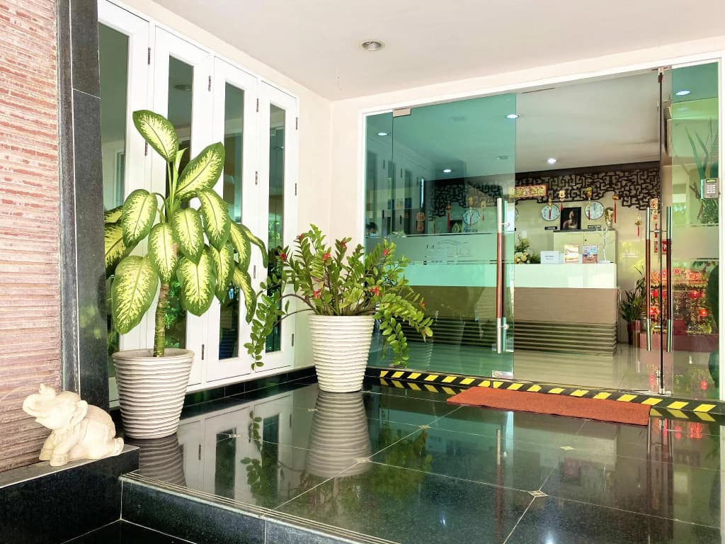 14 Place Sukhumvit Suites - SHA Plus - photo 2