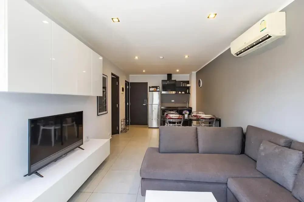 Modern Condo - 1BR T1-201 - photo 9