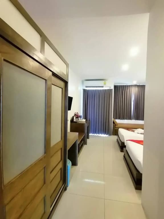 NJ Patong Hotel - photo 5