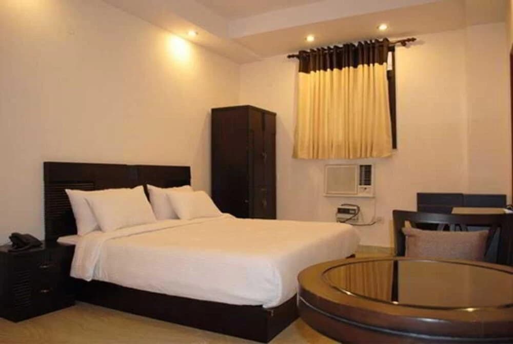The Tulip Inn Karol Bagh - main photo