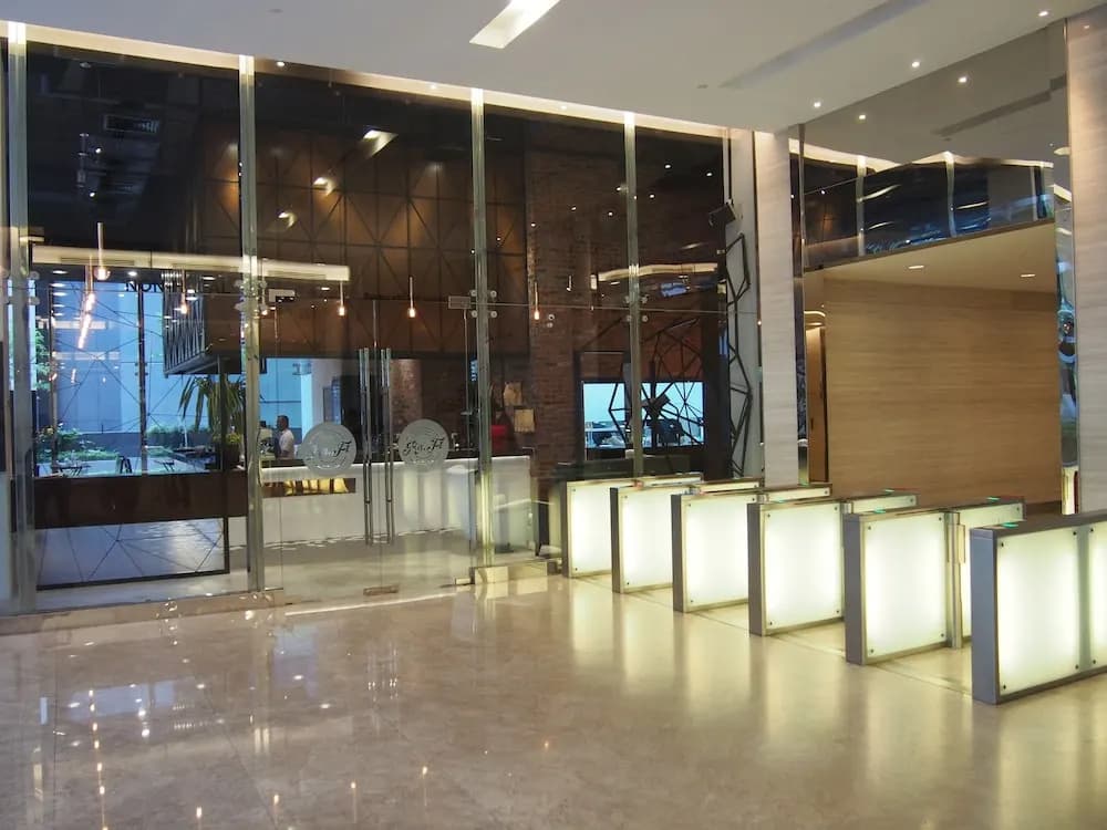 Binjai KLCC Luxury One-Bedroom Suite - photo 2