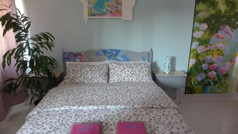 Night Galleria - bed & art - photo 3