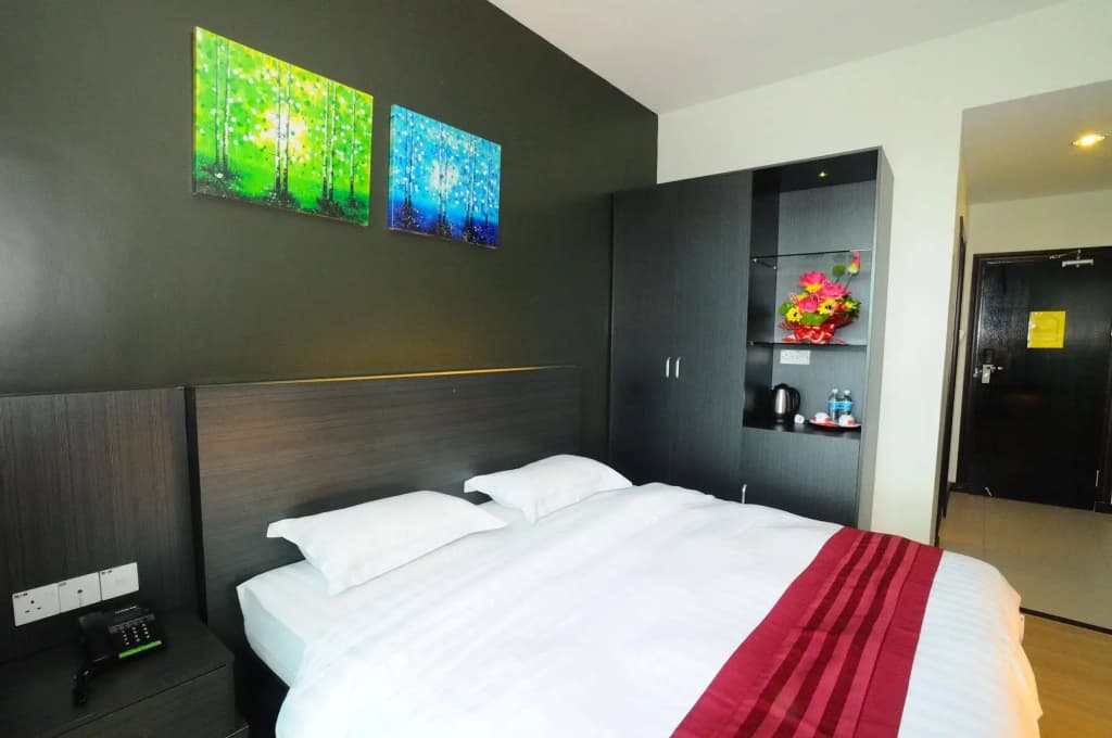 Hotel Kensington - photo 3
