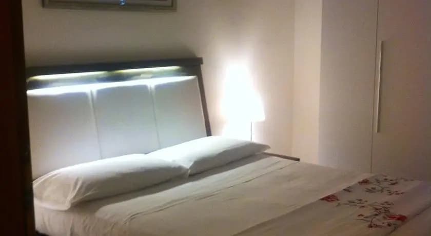 Elizabeth Apartments - photo 7