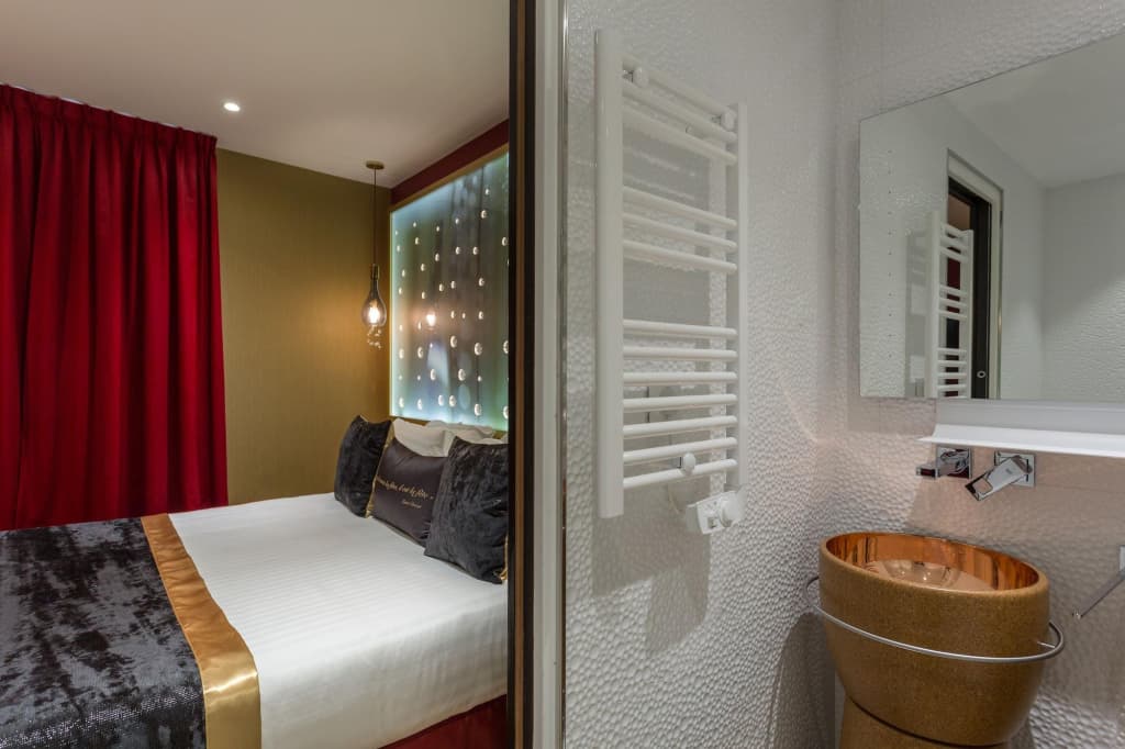 Hotel Les Bulles de Paris - photo 45
