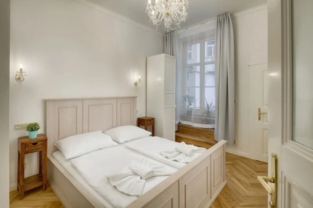 Old Town Square Apartments - photo 4