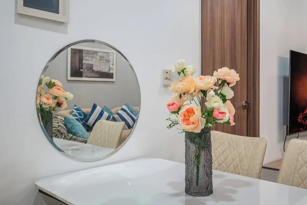 Luxury Sunwah Apartment near Landmark 81 - City View - photo 5