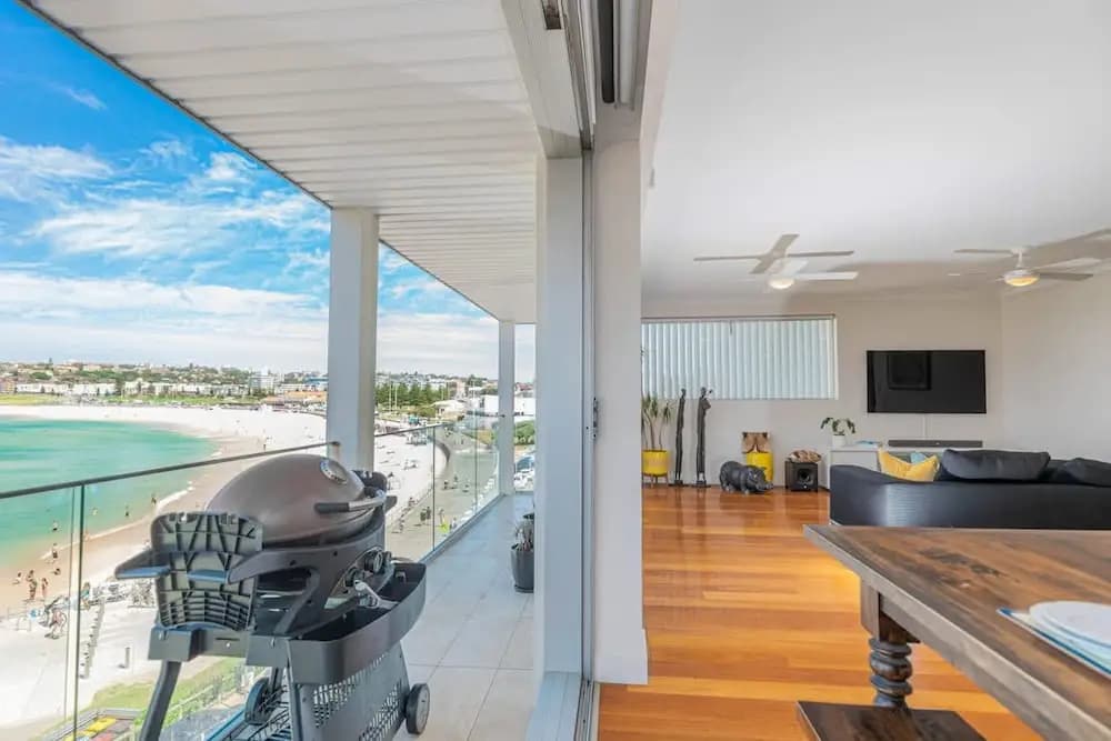Ocean View Luxury 3 Bedroom Home With Balcony - photo 16